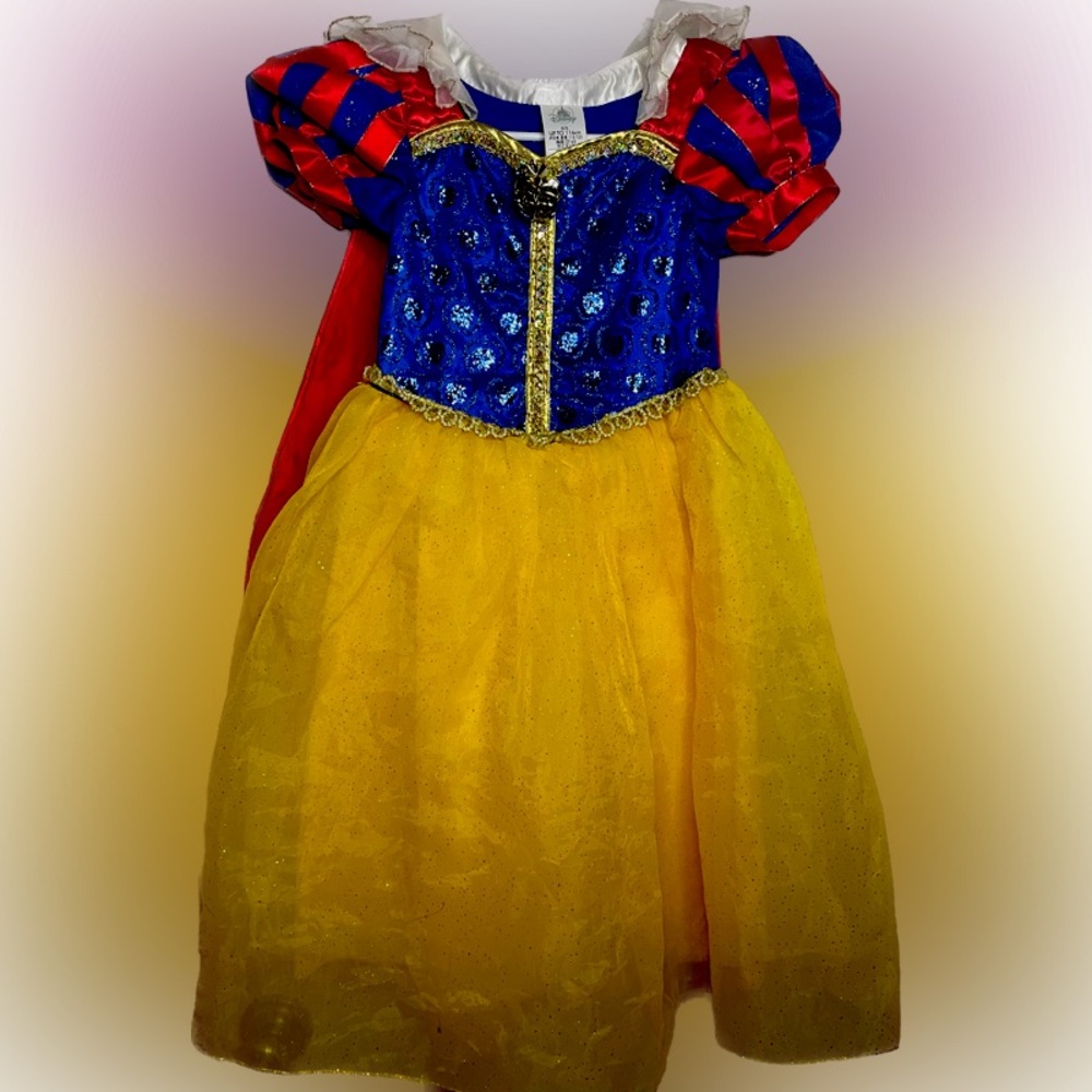 Disney original Snow White Dress kids size 5/6